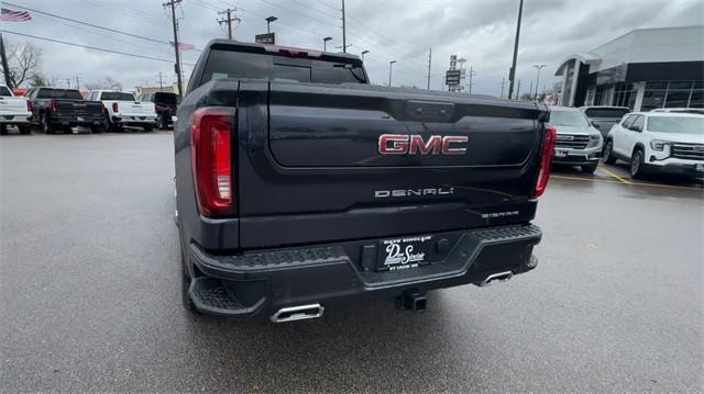 new 2025 GMC Sierra 1500 car, priced at $64,262