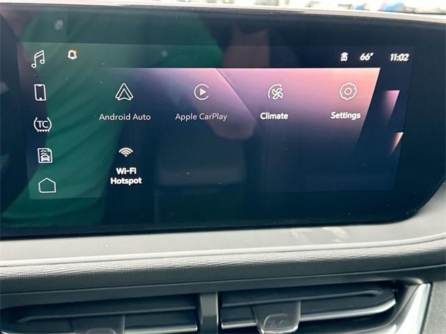 new 2025 Buick Envista car, priced at $26,777