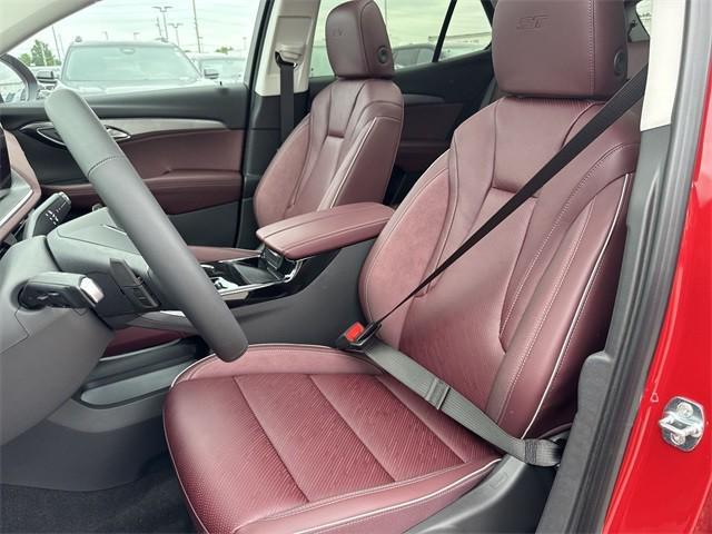 new 2025 Buick Envision car, priced at $40,135