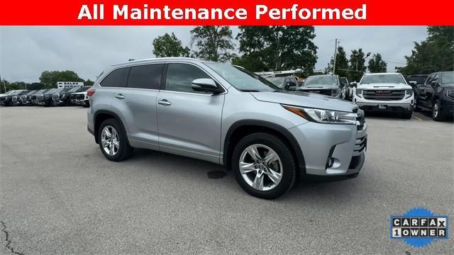 used 2018 Toyota Highlander car, priced at $24,528