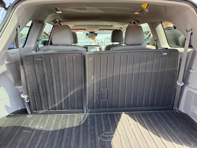 used 2018 Toyota Highlander car, priced at $25,112