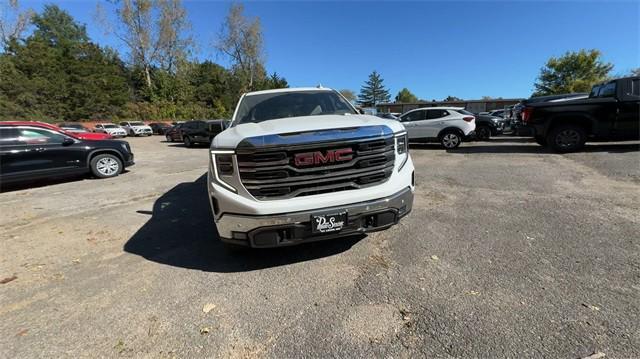 new 2025 GMC Sierra 1500 car, priced at $62,172