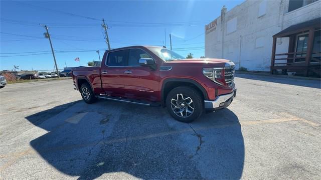 new 2025 GMC Sierra 1500 car, priced at $56,776