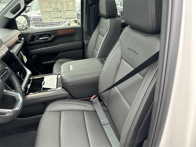 new 2025 GMC Yukon XL car, priced at $87,199