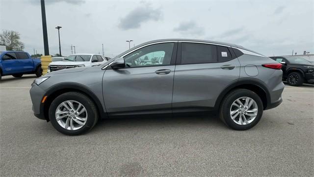 new 2025 Buick Envista car, priced at $25,694