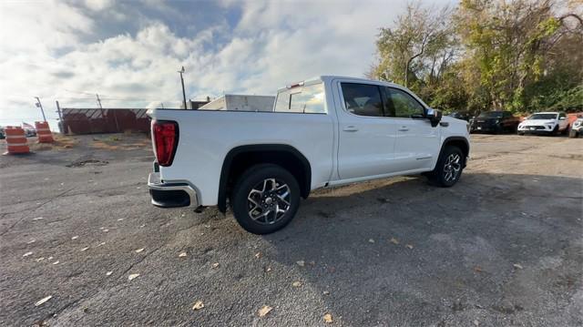 new 2025 GMC Sierra 1500 car, priced at $49,144