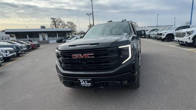 new 2025 GMC Sierra 1500 car, priced at $59,688