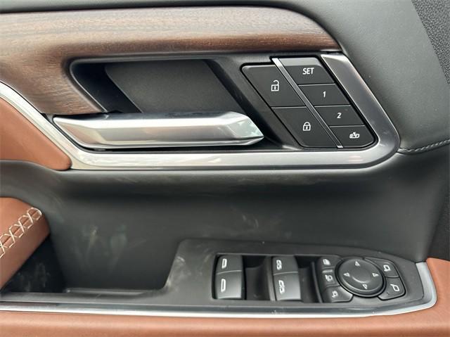 new 2025 GMC Sierra 3500 car, priced at $103,935