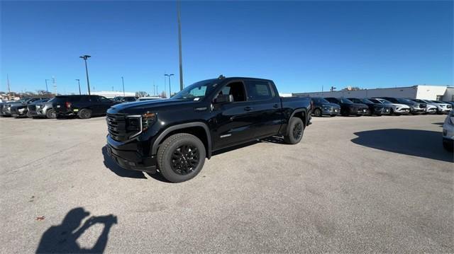 new 2025 GMC Sierra 1500 car, priced at $52,592