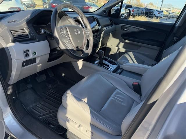 used 2018 Honda Pilot car, priced at $22,455