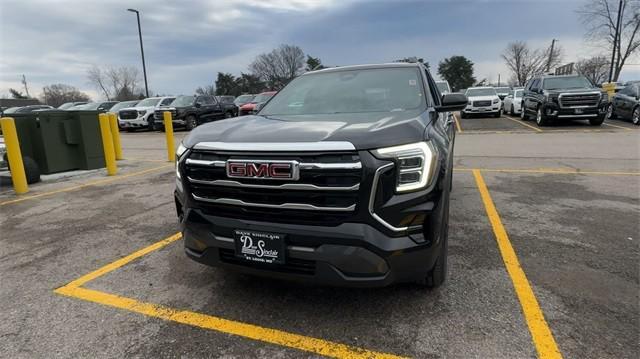 new 2025 GMC Terrain car, priced at $35,476