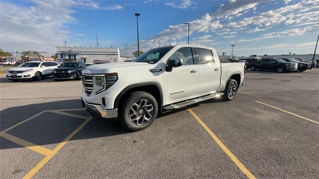 new 2025 GMC Sierra 1500 car, priced at $59,932