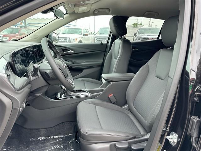 new 2025 Buick Encore GX car, priced at $27,117