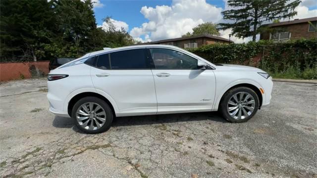 new 2024 Buick Envista car, priced at $27,425