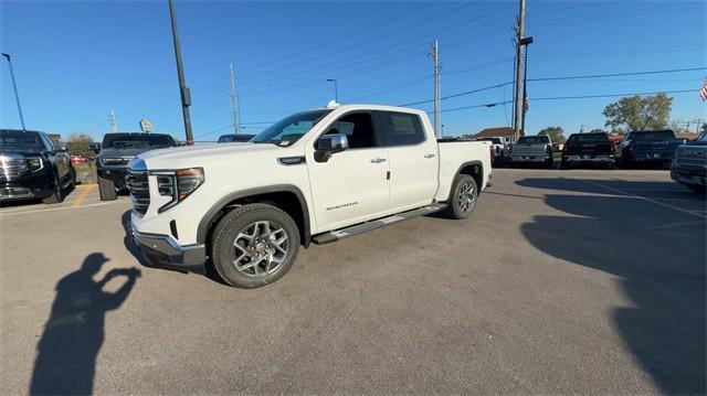 new 2025 GMC Sierra 1500 car, priced at $56,776