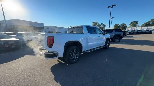 new 2025 GMC Sierra 1500 car, priced at $56,776