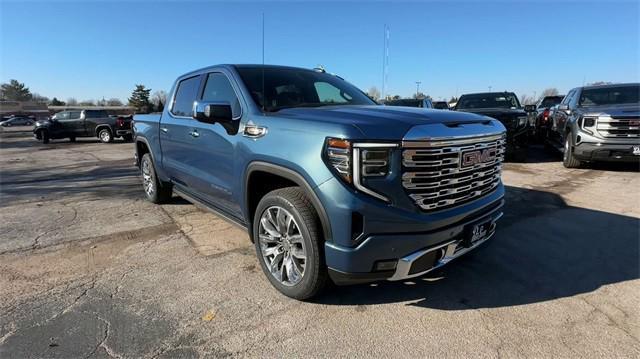 new 2025 GMC Sierra 1500 car, priced at $69,180