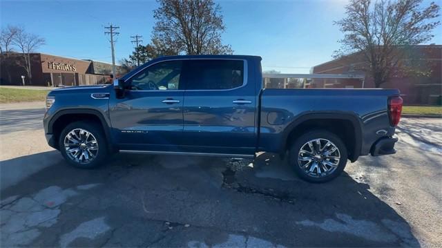 new 2025 GMC Sierra 1500 car, priced at $69,180