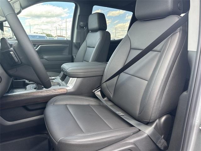 new 2025 GMC Sierra 1500 car, priced at $56,162