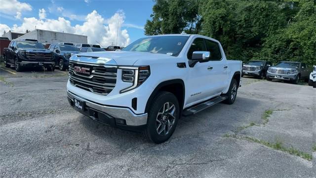 new 2025 GMC Sierra 1500 car, priced at $56,515
