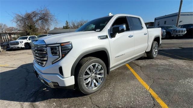 new 2025 GMC Sierra 1500 car, priced at $65,226