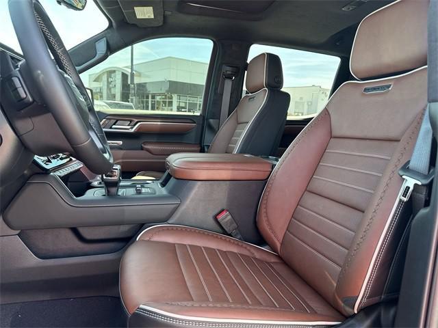 new 2025 GMC Sierra 1500 car, priced at $75,671