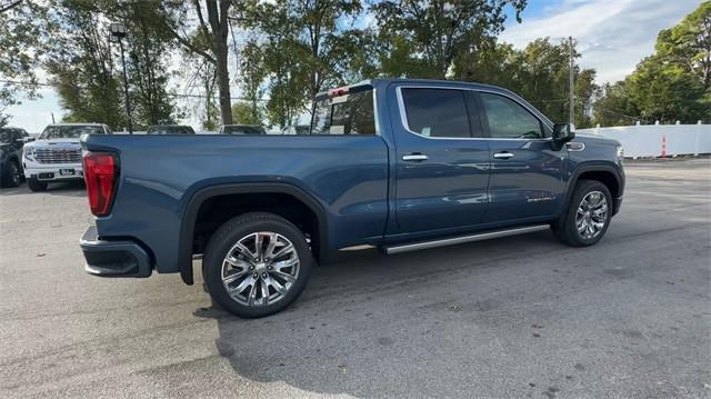 new 2025 GMC Sierra 1500 car, priced at $67,282