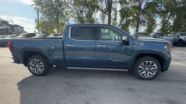 new 2025 GMC Sierra 1500 car, priced at $67,282