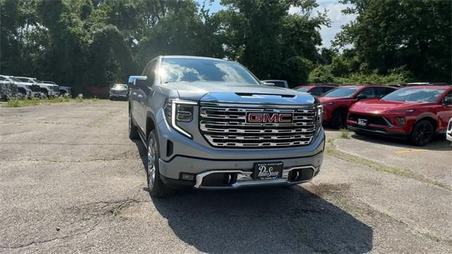 new 2025 GMC Sierra 1500 car, priced at $67,008