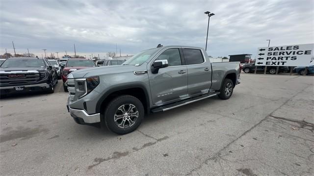 new 2025 GMC Sierra 1500 car, priced at $49,657