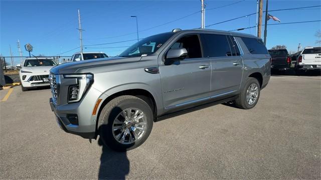 new 2025 GMC Yukon XL car, priced at $84,784