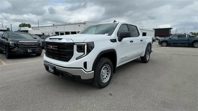 new 2025 GMC Sierra 1500 car, priced at $40,447