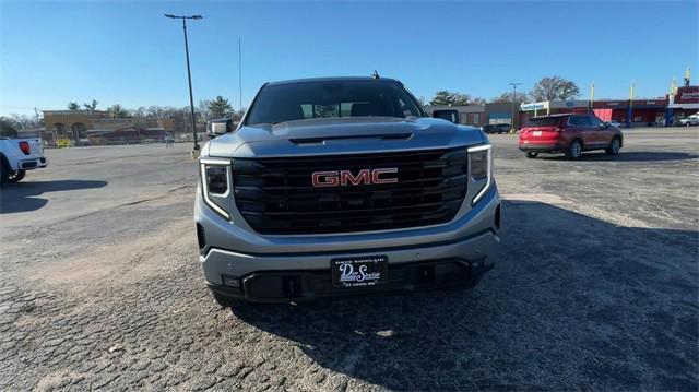 new 2025 GMC Sierra 1500 car, priced at $57,375