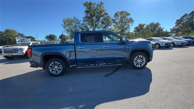 new 2025 GMC Sierra 1500 car, priced at $68,297