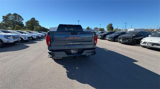 new 2025 GMC Sierra 1500 car, priced at $68,297