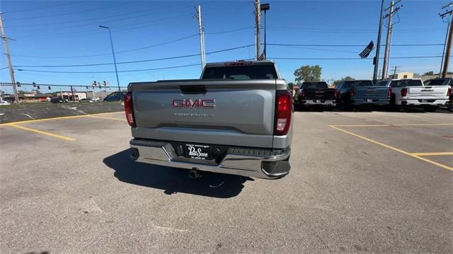 new 2025 GMC Sierra 1500 car, priced at $39,557