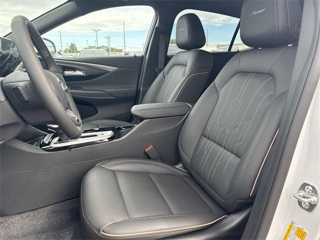new 2025 Buick Envista car, priced at $30,695