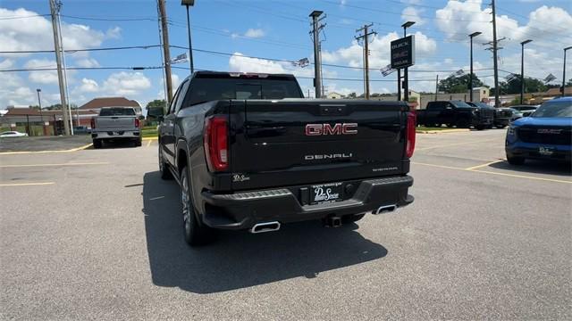 new 2025 GMC Sierra 1500 car, priced at $61,141