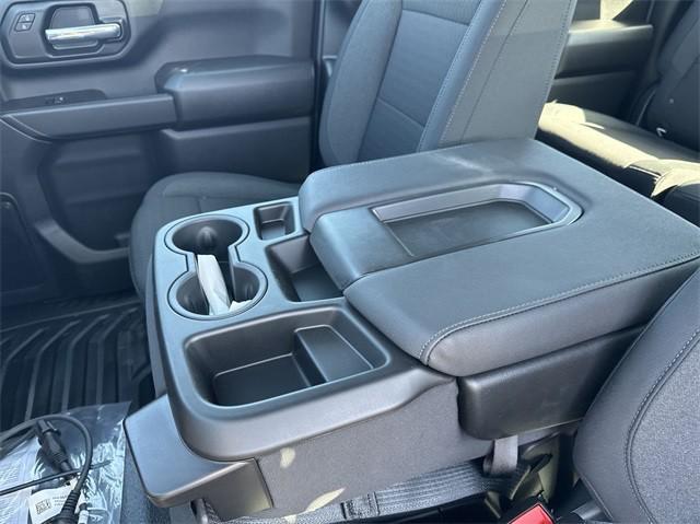 new 2025 GMC Sierra 2500 car, priced at $65,880