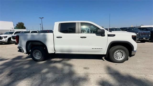 new 2025 GMC Sierra 1500 car, priced at $40,032