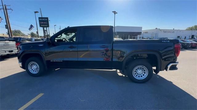 new 2025 GMC Sierra 1500 car, priced at $39,557