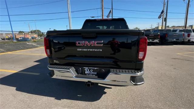 new 2025 GMC Sierra 1500 car, priced at $39,557