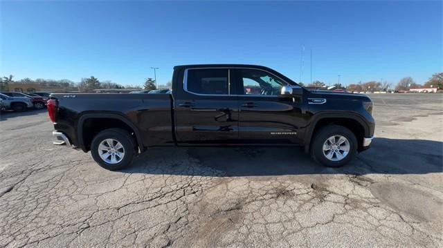 new 2025 GMC Sierra 1500 car, priced at $51,221