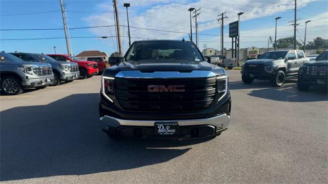 new 2025 GMC Sierra 1500 car, priced at $45,738