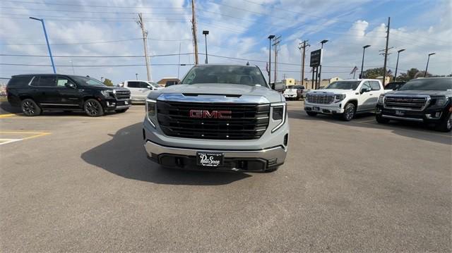 new 2025 GMC Sierra 1500 car, priced at $45,833