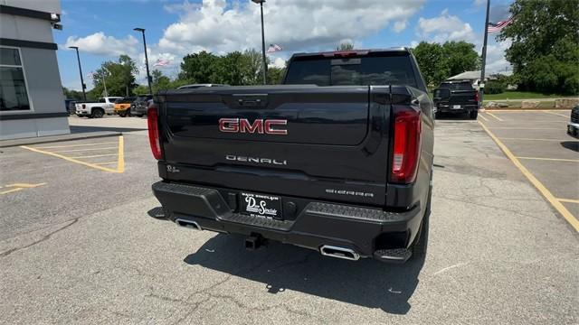 new 2025 GMC Sierra 1500 car, priced at $65,077