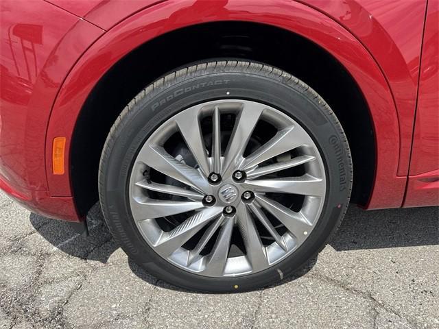 new 2025 Buick Envision car, priced at $45,570