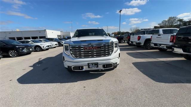 new 2025 GMC Sierra 1500 car, priced at $72,832