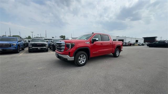 new 2025 GMC Sierra 1500 car, priced at $45,139