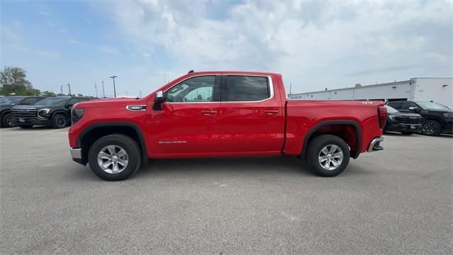 new 2025 GMC Sierra 1500 car, priced at $45,139